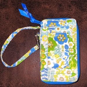 Vera Bradley All In One Wristlet In English Meadow